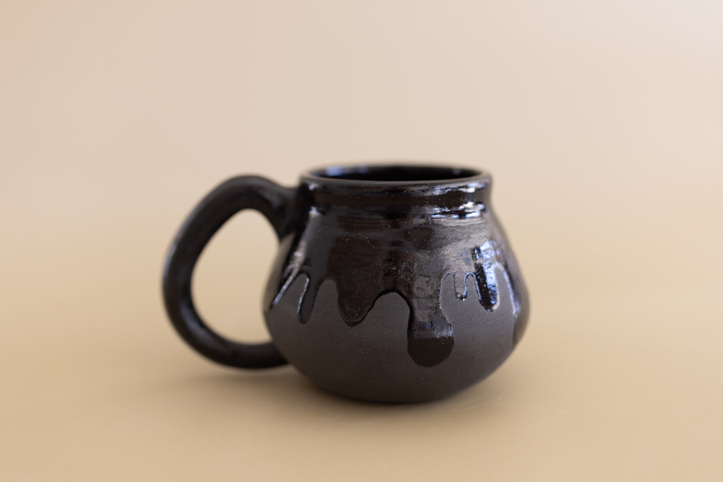 MUG 82/86 CAULDRON