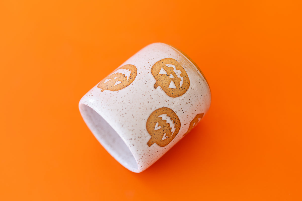 PUMPKIN HEADS CUP