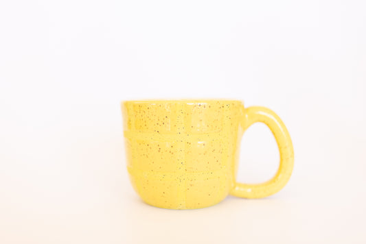 MUG 43/86 YELLOW MONOCHROMATIC