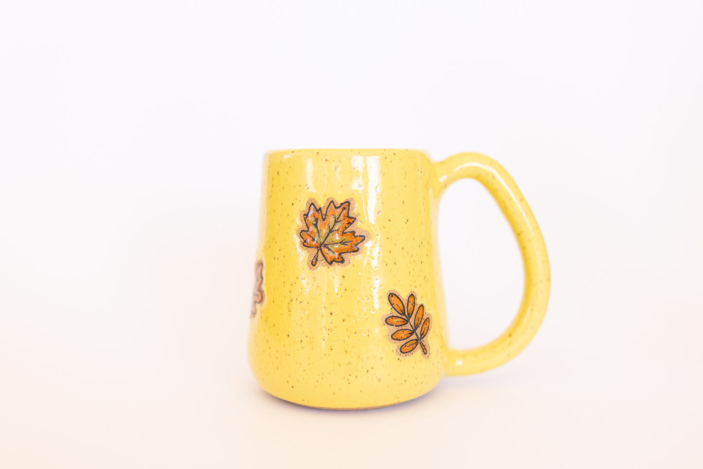 MUG 50/86 FALL LEAVES