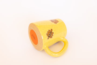 MUG 52/86 FALL LEAVES