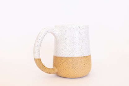 MUG 68/86 SKULL COWGIRL