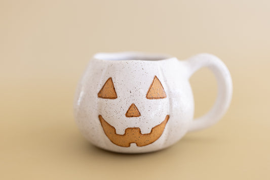 MUG 37/86 PUMPKIN