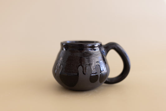 MUG 82/86 CAULDRON