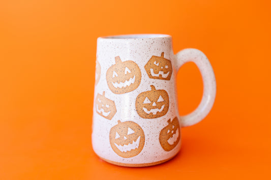 PUMPKIN HEADS MUG
