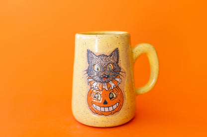 CAT STACK MUG - YELLOW GLAZE