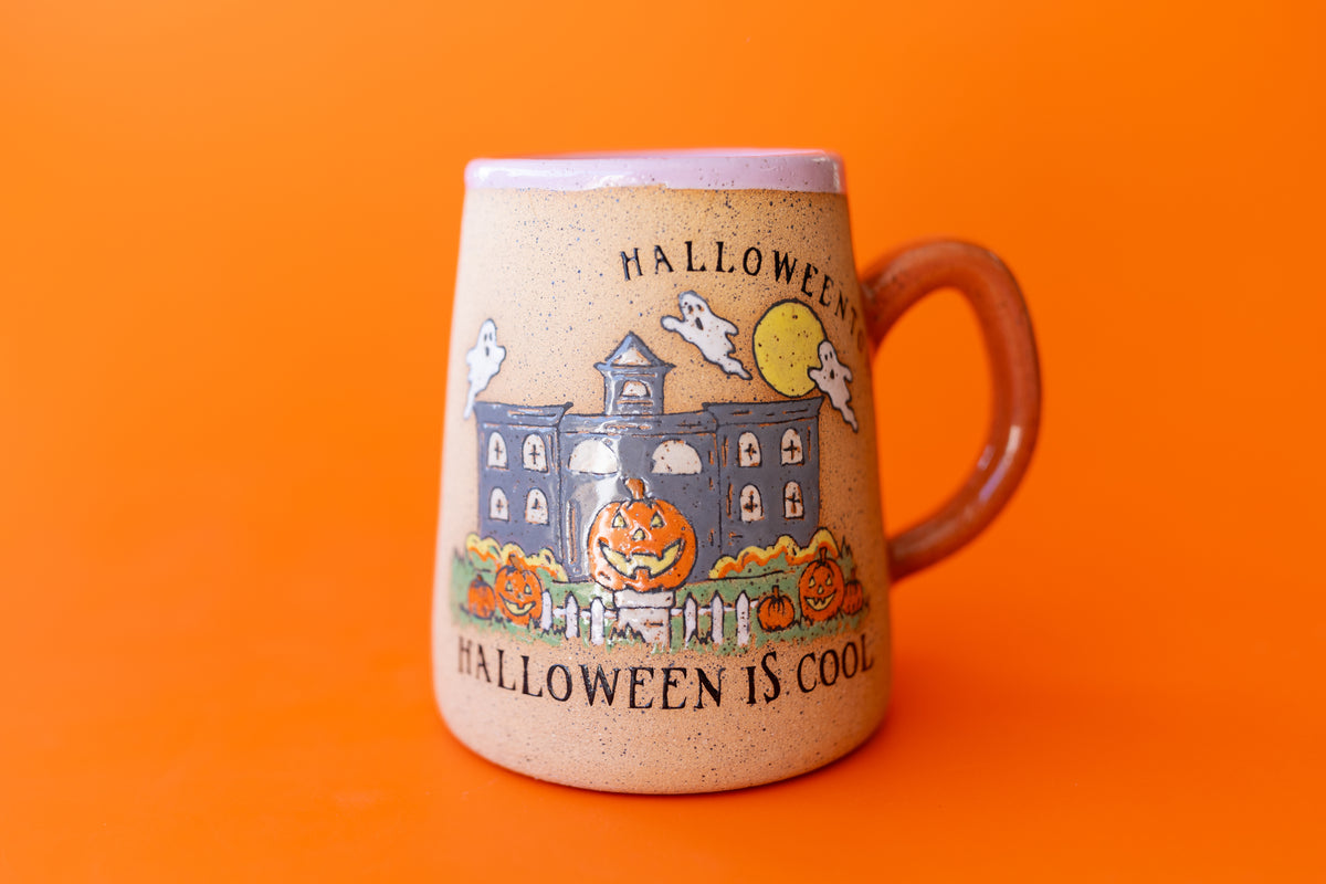 HALLOWEENTOWN MUG