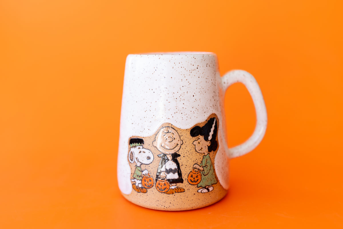 PEANUTS GANG MUG