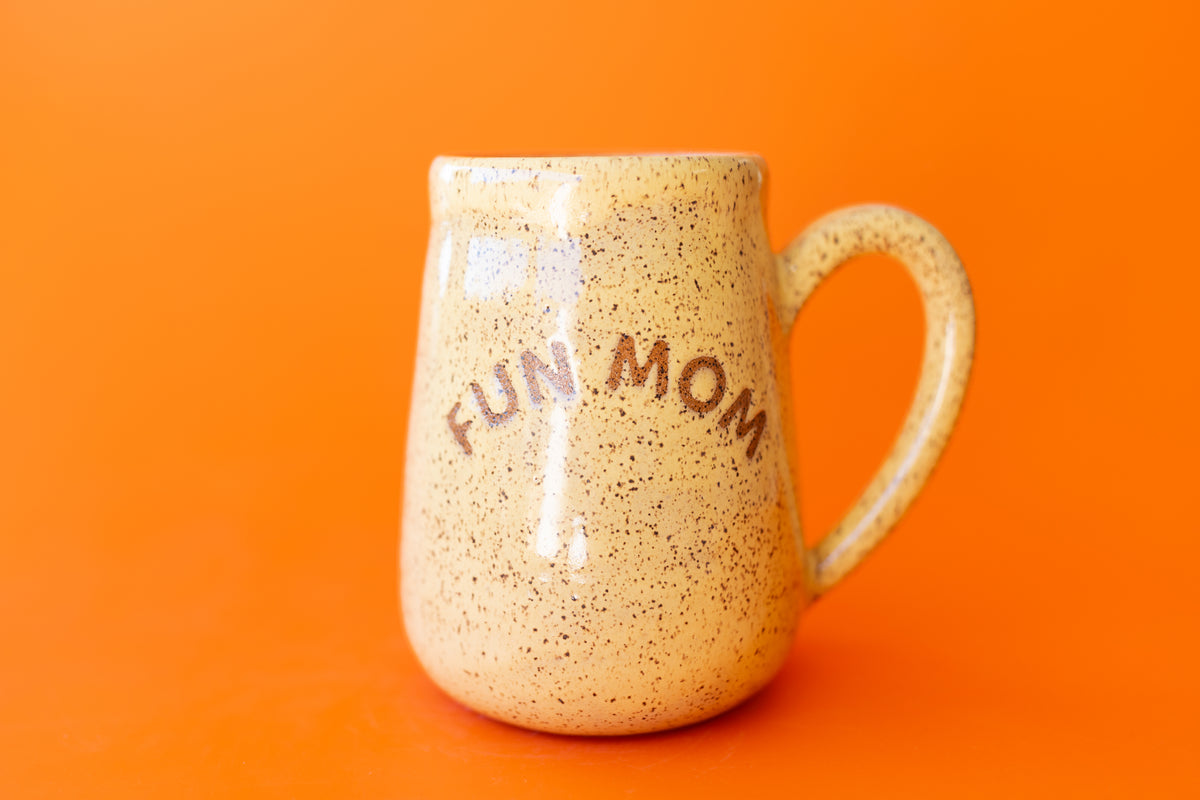 FUN MOM - BUTTER YELLOW