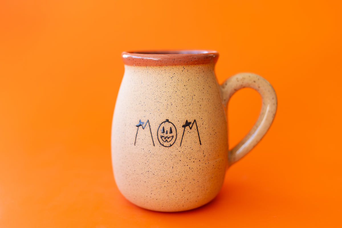 MOM MUG
