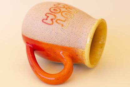 HOT MOM MUG