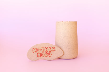 MOTHERHOOD OUTLINE CUP