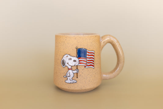 MUG 22/75 USA SNOOPY